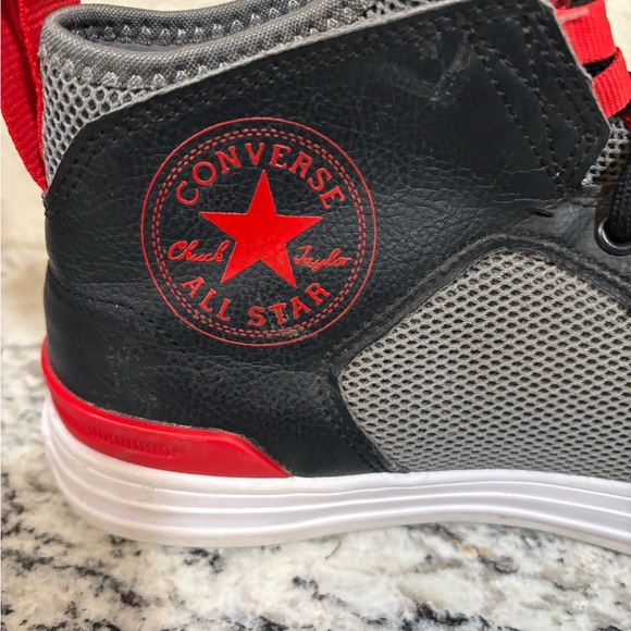 Converse Chuck Taylor Lightweight Mesh Ultra Mid High Top Black Red Men Sz 8 - Picture 16 of 16